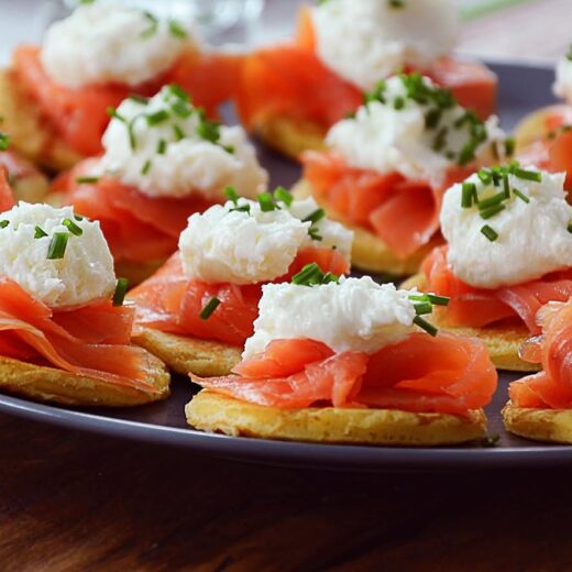 Oferecemos uma variedade de pratos para todos os paladares! E para os amantes da culinária japon